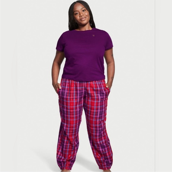 VICTORIA SECRET VS PURPLE PLAID TEE PAJAMA PURPLE TEE AND LONG PANTS BOTTOMS - Picture 3 of 3